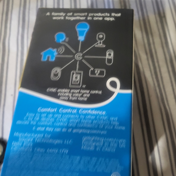 Brand new inbox direct connect Smart bulb 800 lumens works with Alexa and Google - Picture 2 of 10